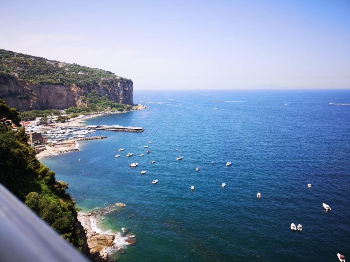 Vittoria Luxury Suite Vico Equense Buitenkant foto