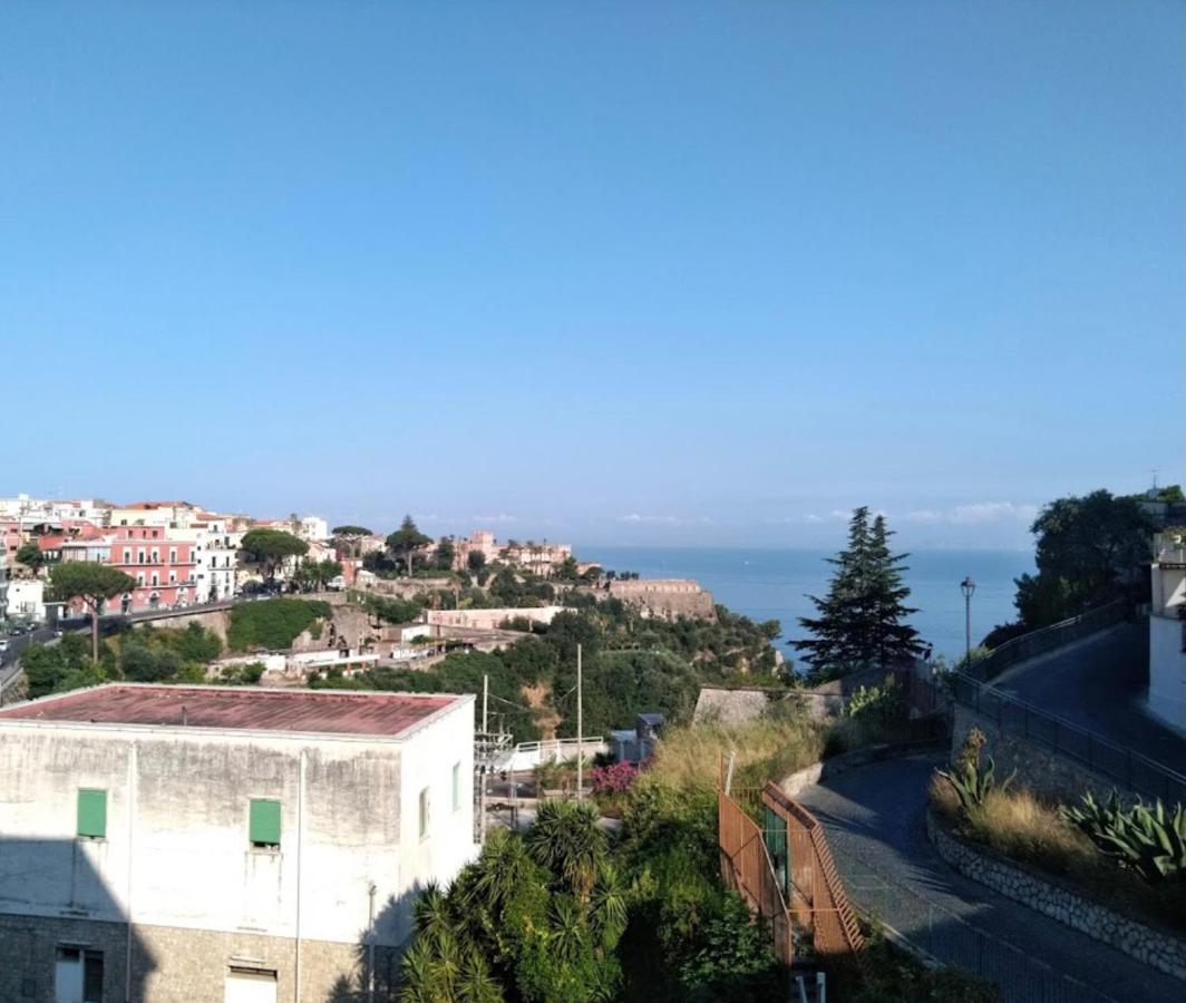 Vittoria Luxury Suite Vico Equense Buitenkant foto