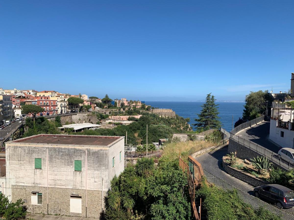 Vittoria Luxury Suite Vico Equense Buitenkant foto
