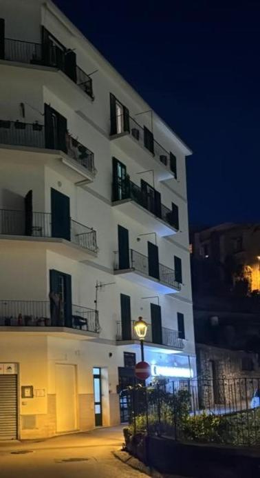 Vittoria Luxury Suite Vico Equense Buitenkant foto